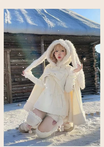 Tan Tuan - Rabbit & Bear - Winter Kawaii Lolita Cape and Shorts