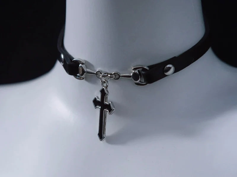 Strange Sugar - Gothic Lolita Choker with Cross Pendant