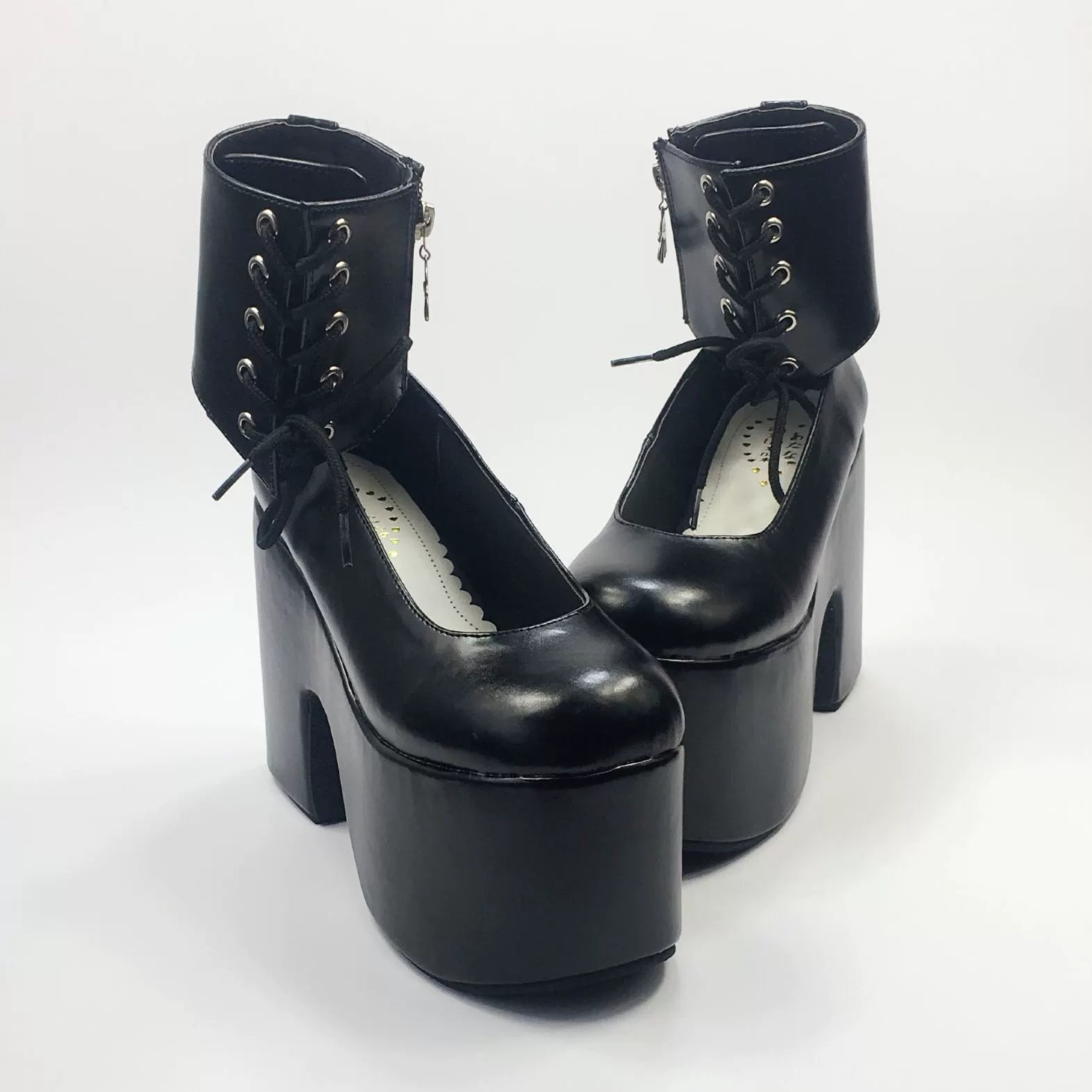 Antaina - Customized British Style High Platform Shoes