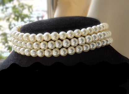Rose of Sharon - Hepburn time - Retro Elegant Tiered Pearl Choker