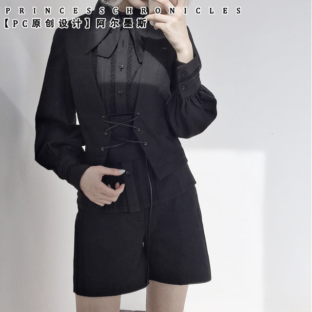 Princess Chronicles - Casual Elegant Ouji Shorts