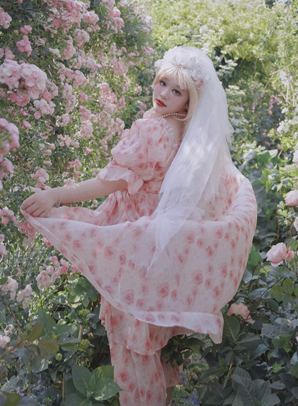 Yingtang - Berlin Rose - Plus Size Lolita Dress Puffy Trailing Floral Print