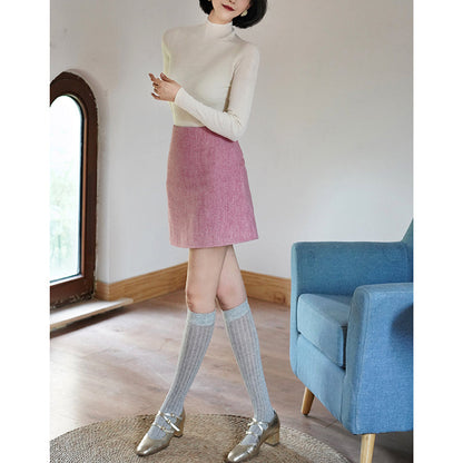 Pale red lady's tweed middle skirt