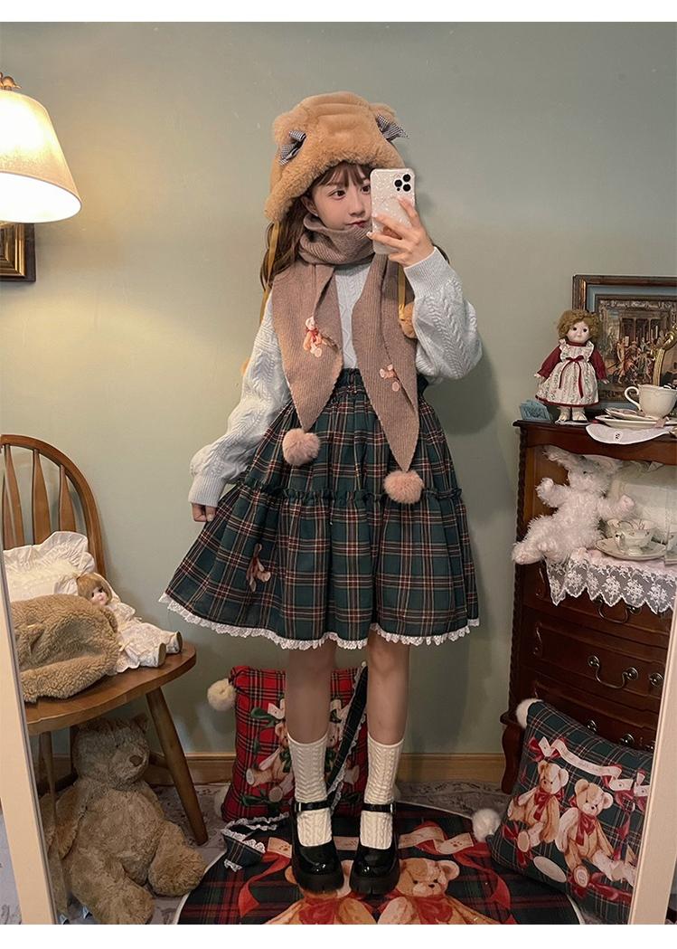 Labeau - Christmas Vintage Lolita Skirts Doll Collar Blouse Plaid Skirt Set