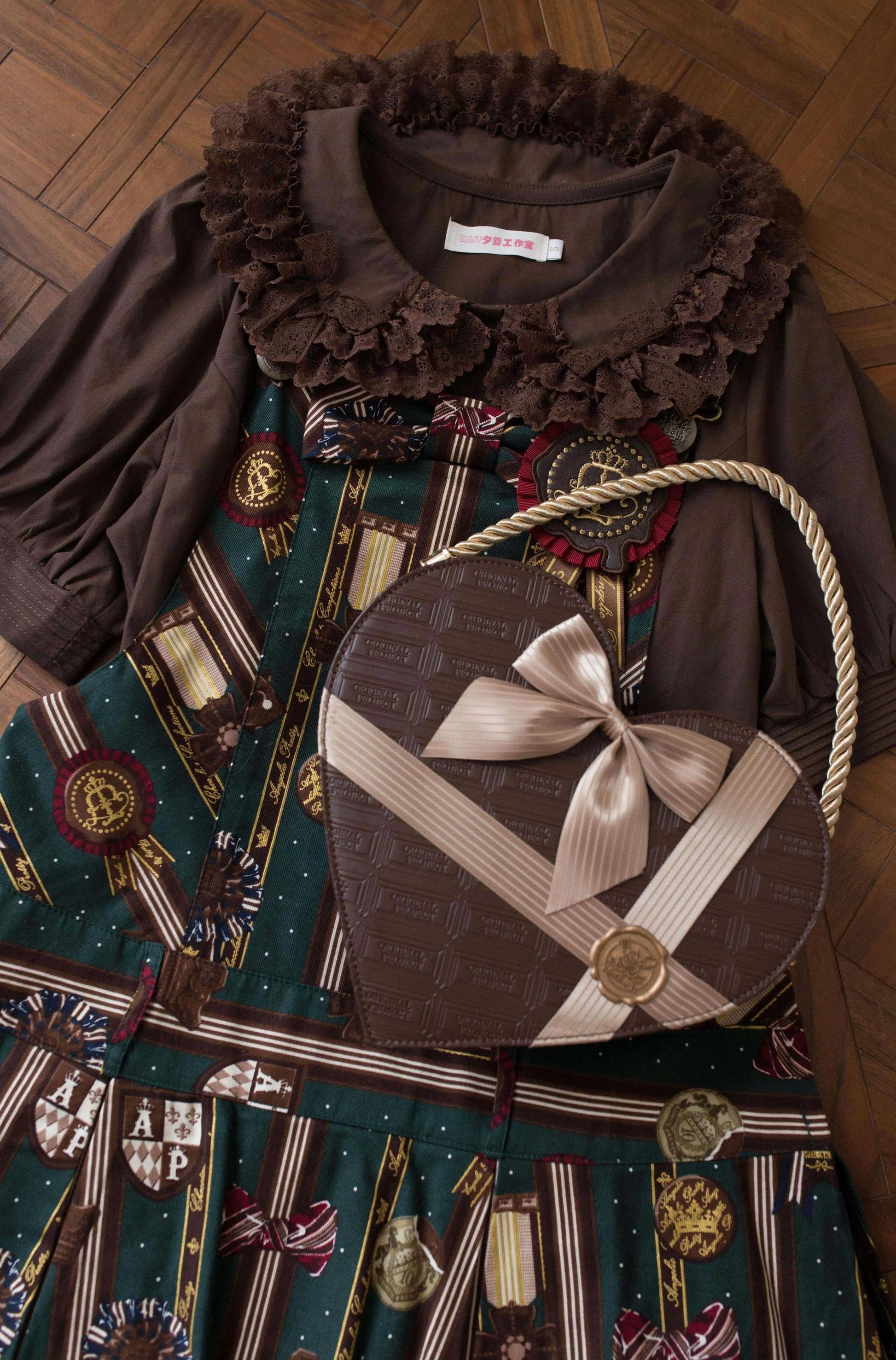 MIST - Semi-sweet Milk Cake - Sweet Lolita Short Sleeve Blouse with Lace Peter Pan Collar