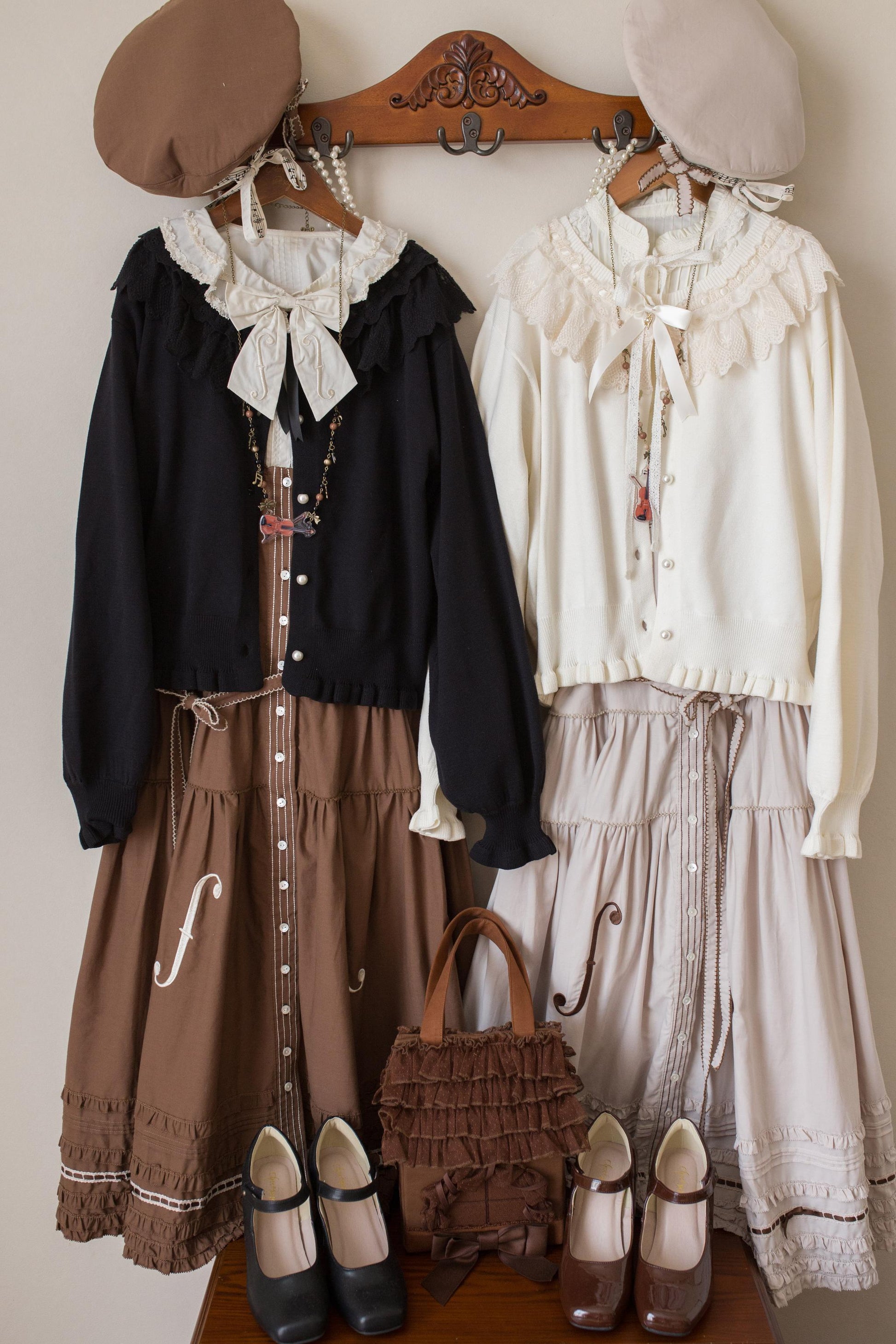 MIST - Graceful Dream - Retro Kawaii Lolita Sweater Cardigan, Ruffled Lace Neckline