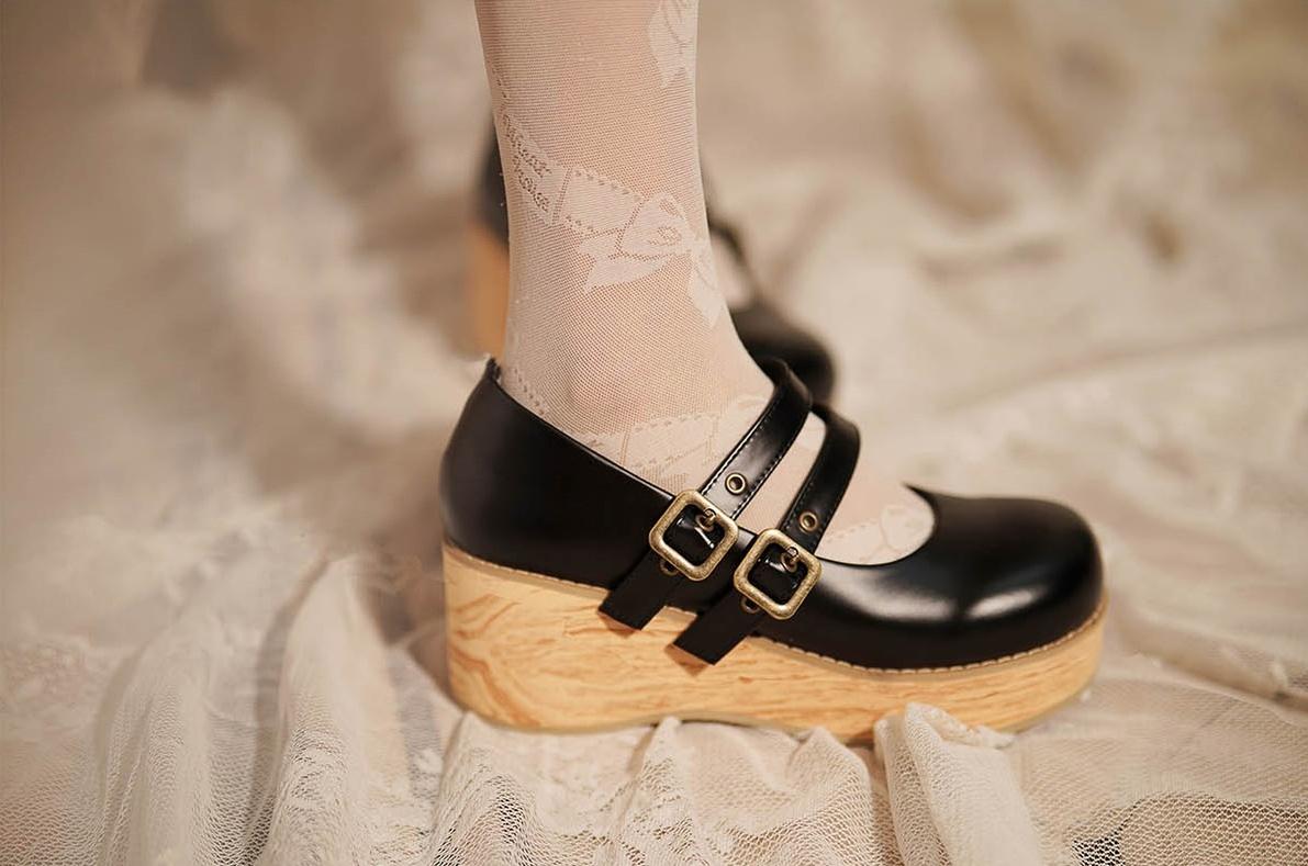 MODO - Retro Lolita Round Toe Wood Bottom Shoes