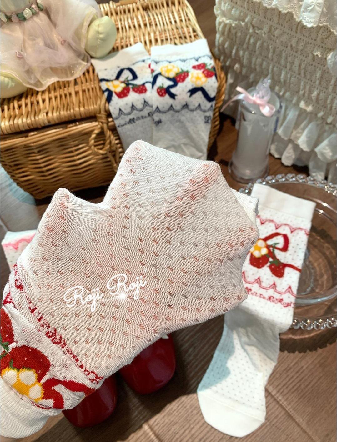 Roji Roji - Sweet Lolita Socks, Strawberry Print