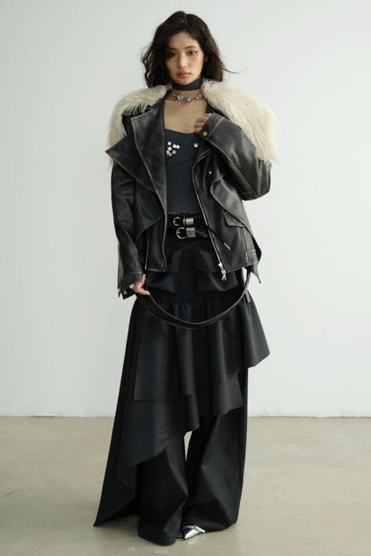 Restrained Pleated Casual Pants With Skirt Set-Up