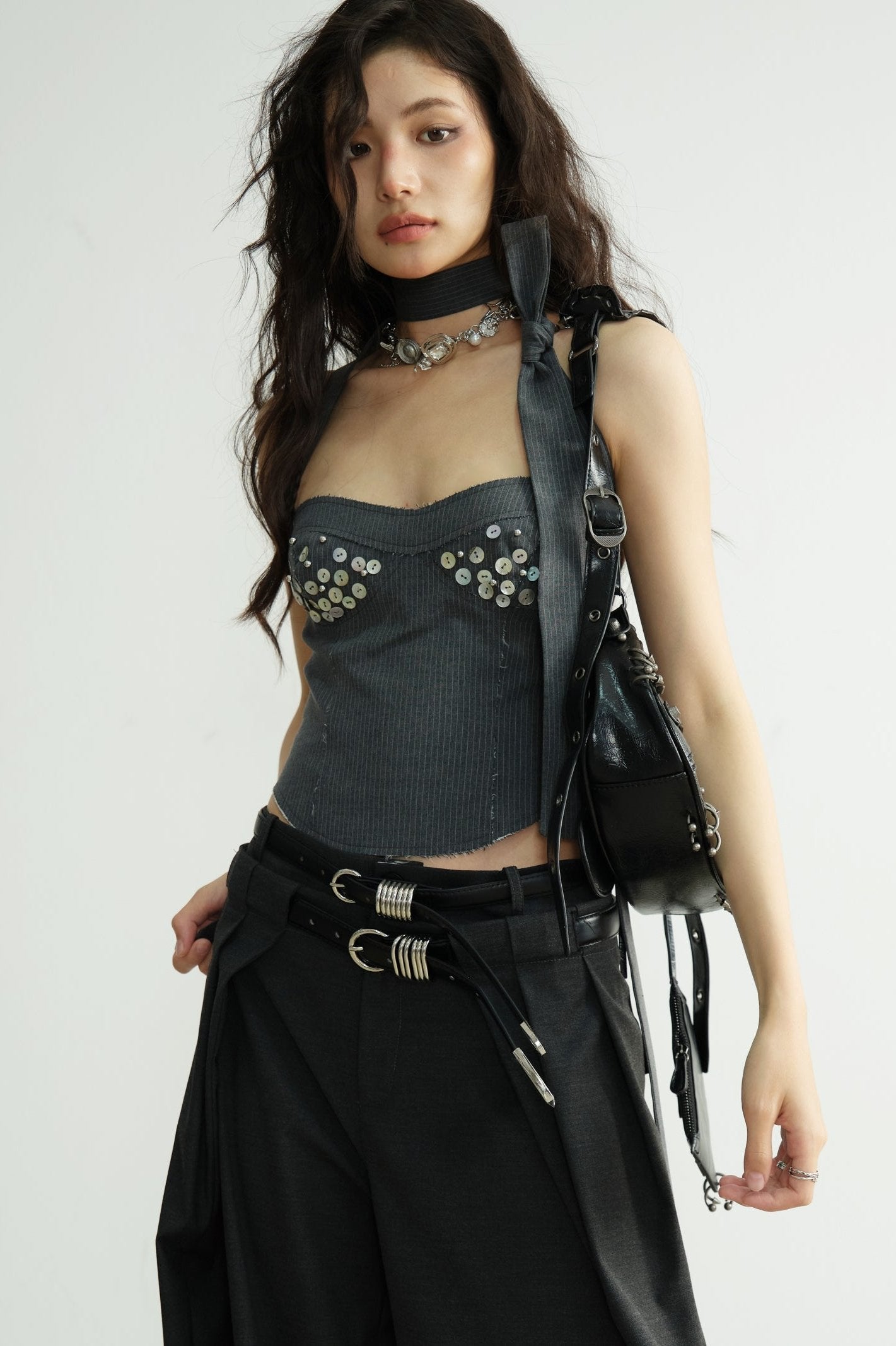 Restrained Pleated Casual Pants With Skirt Set-Up