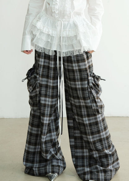 Large Pocket Plaid Wide-Leg Pants
