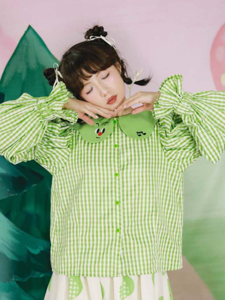 Apple Bug Embroidery Puff Sleeve Shirt【s0000007125】