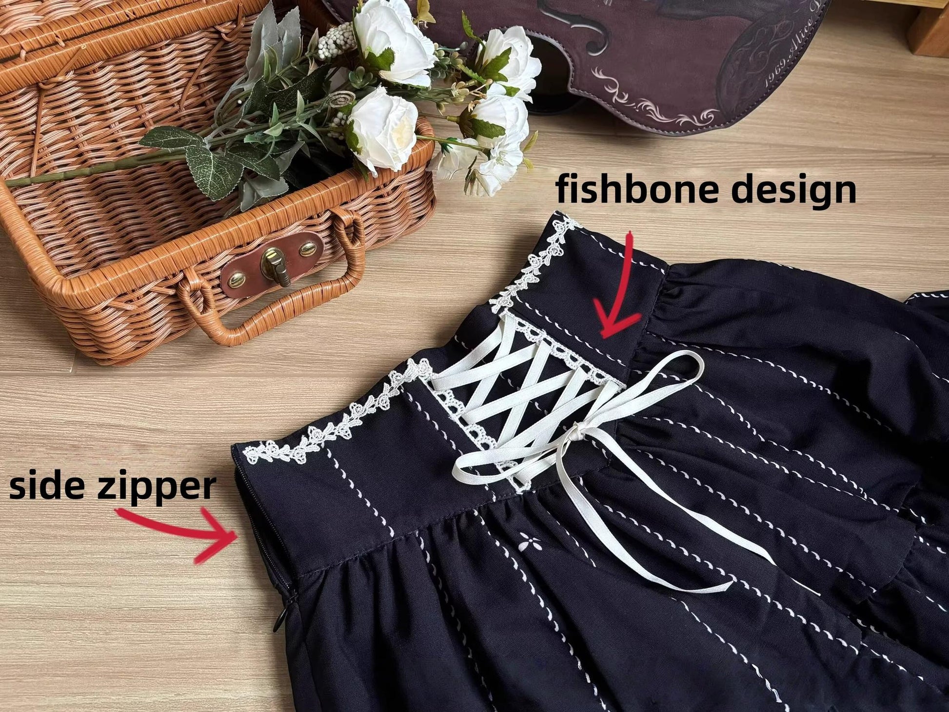 Uncle's Workshop - Secret Key - Classic Lolita Dress Suit, Key Print