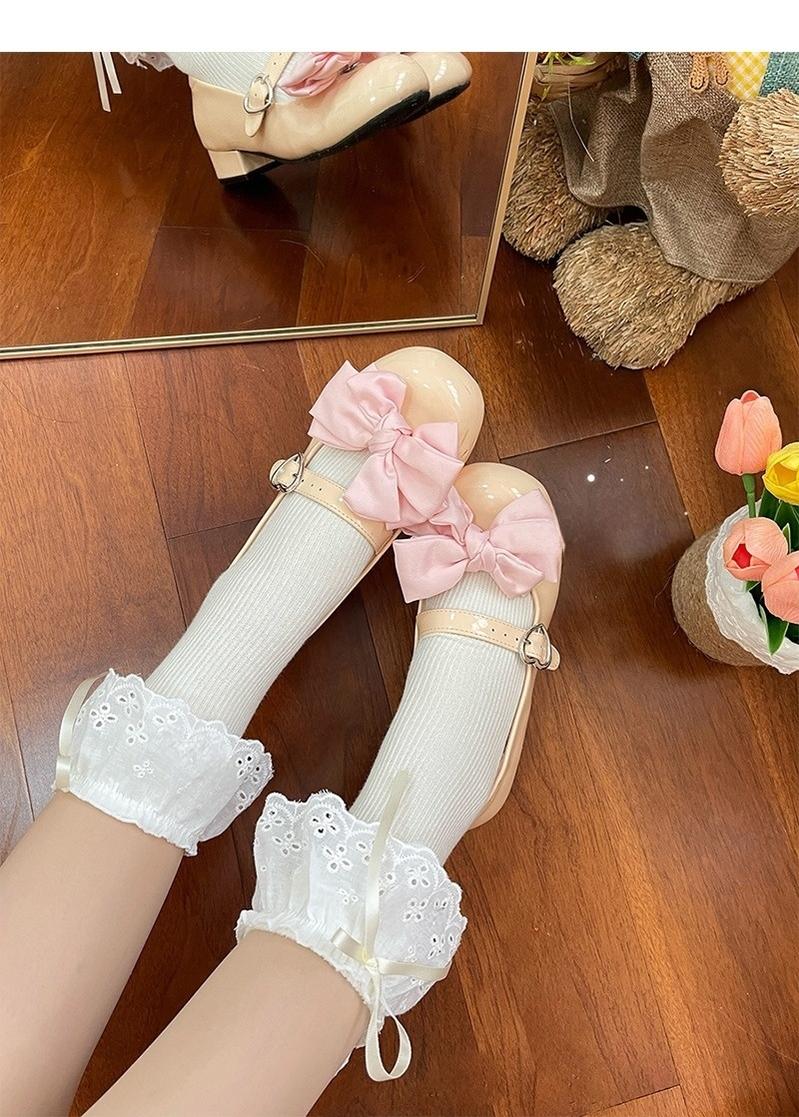 Hua Nai Cat - Sweet Cotton Lolita Socks Mid-Calf Socks with Lace and Bow