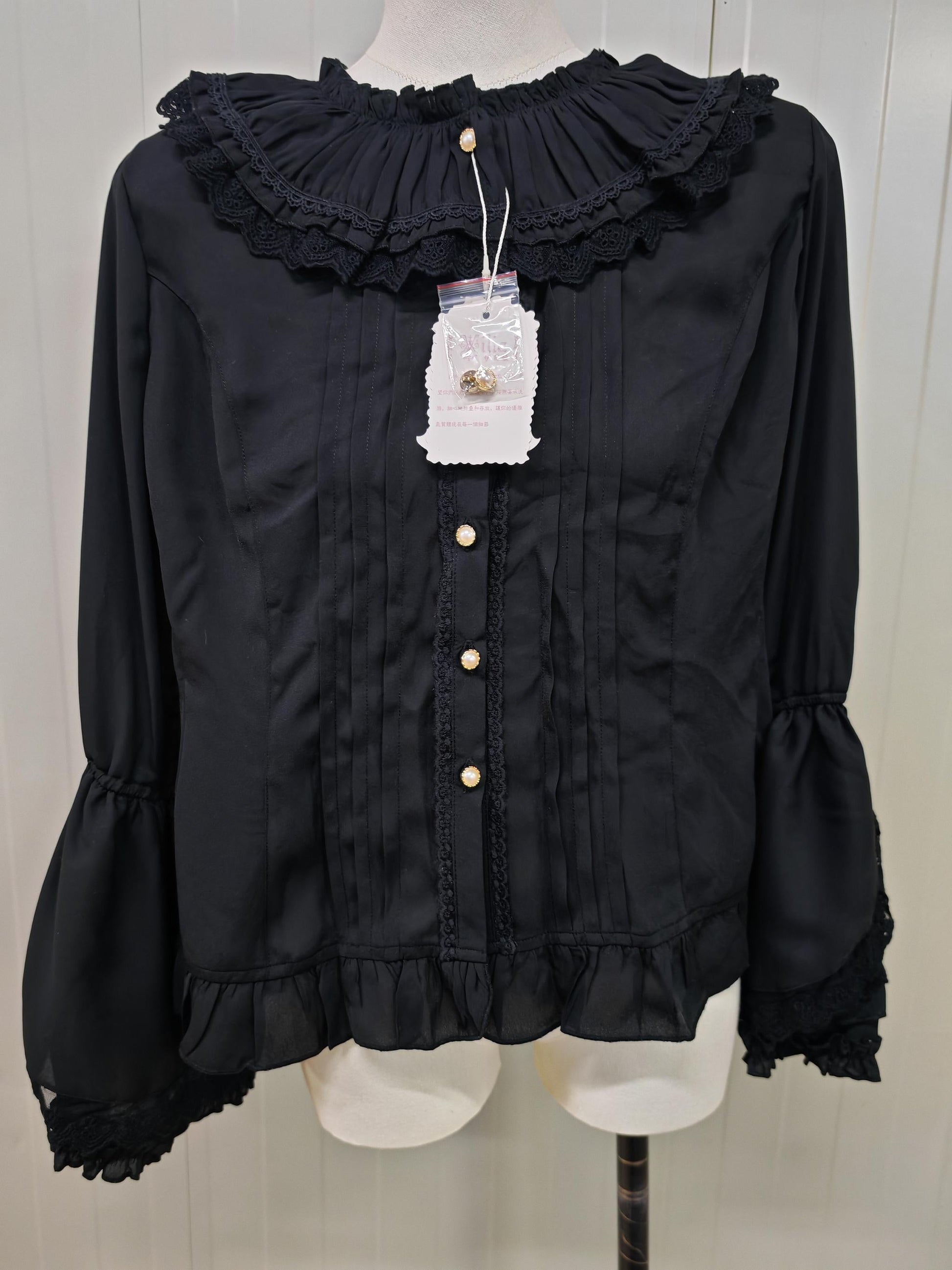 Yilia - Retro Princess Long Sleeve Lolita Blouse