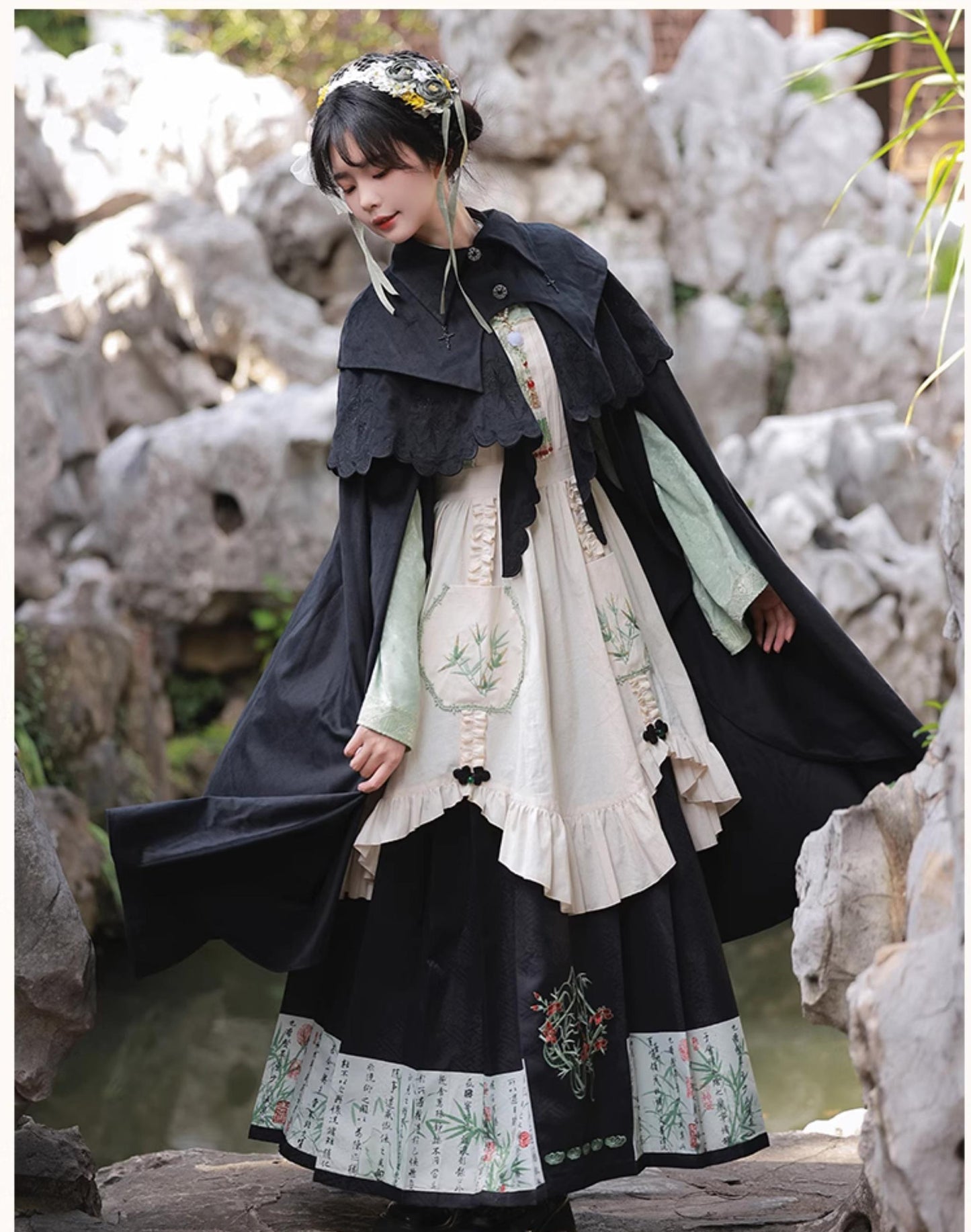 With Puji - Pilgrim - Black Gothic Lolita Cape, Detachable 2-Piece
