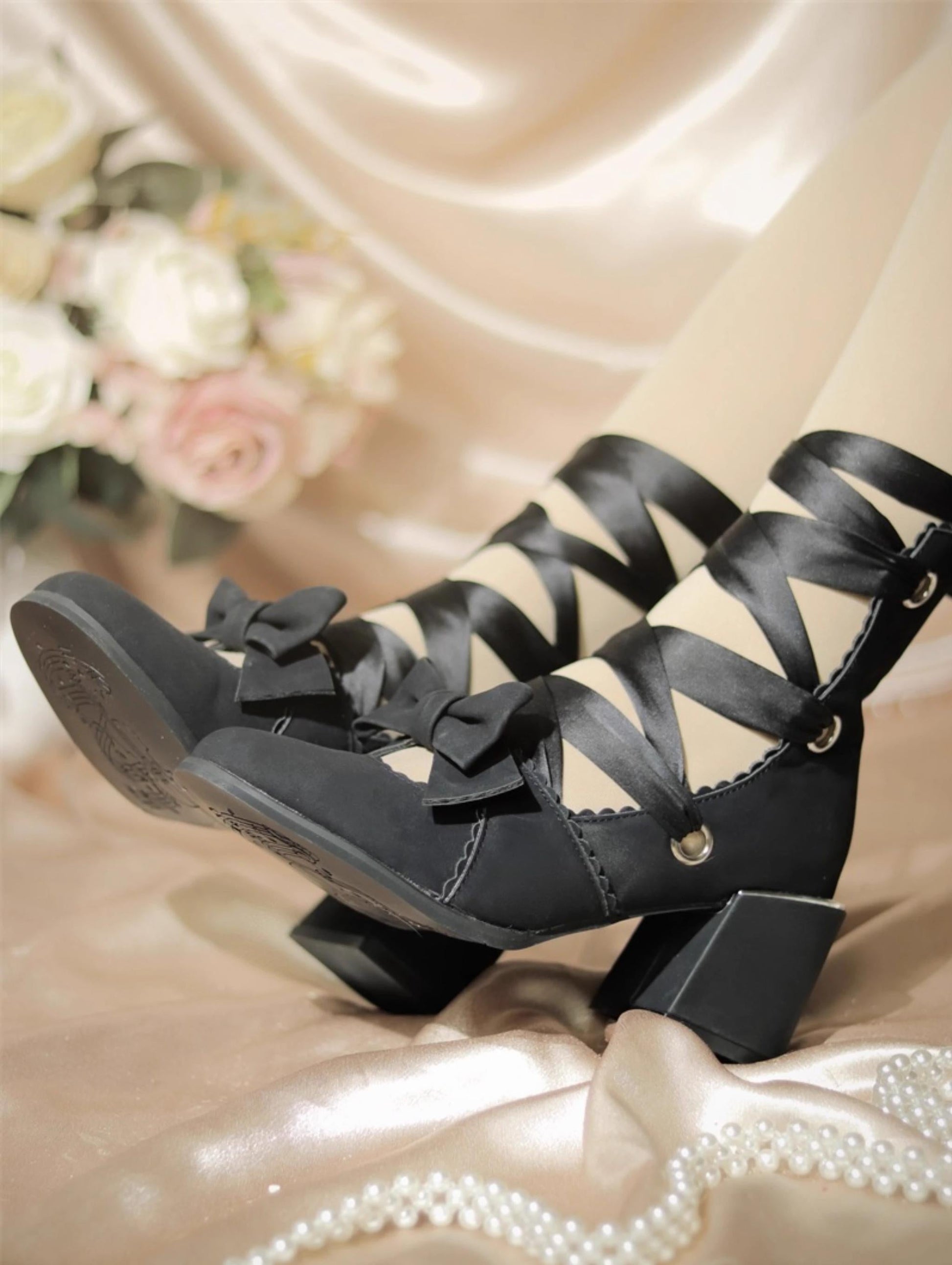 MR.Qiutian - Muse Kiss - Elegant Lolita Shoes Lace-up Bow Heels Round Toe