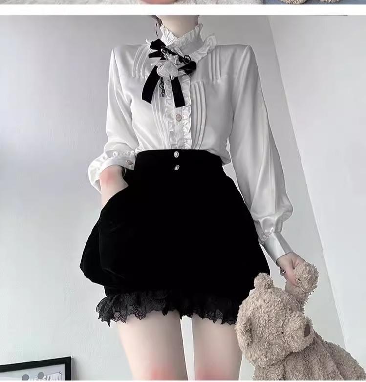 CastleToo - Erosion Heart F-Type - Ouji Lolita Suit Black Velvet Shorts and Skirt