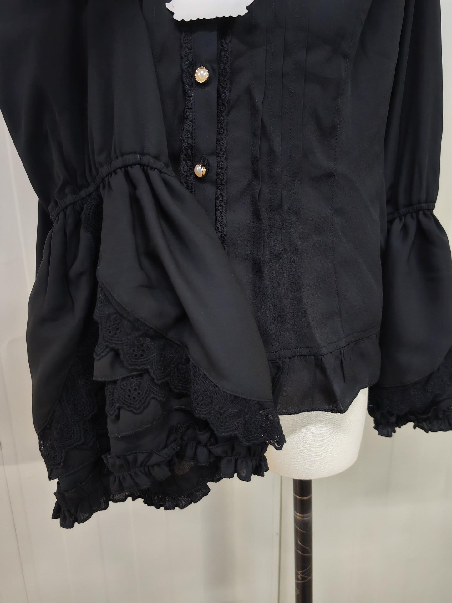 Yilia - Retro Princess Long Sleeve Lolita Blouse