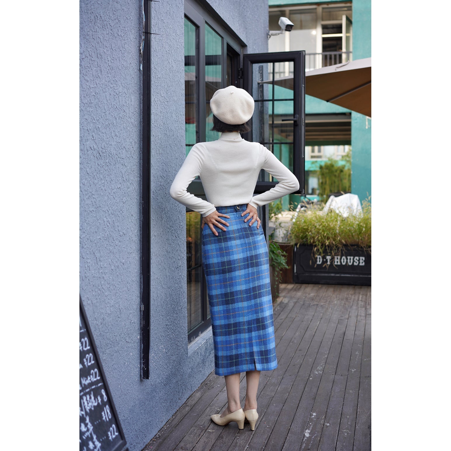 Blue indigo plaid wool tight skirt