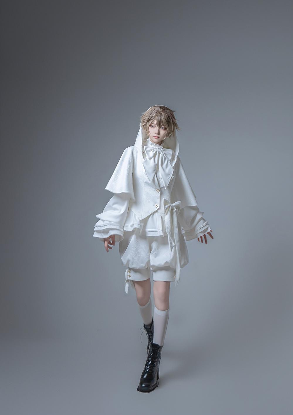 Princess Chronicles - Rabbit Hunting White Moonlight - White Ouji Lolita Jacket & Shorts Set