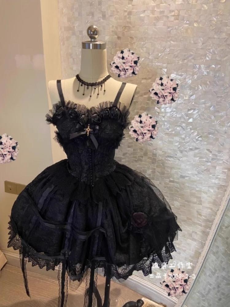 Doujiang - Rose Cage - Gothic Lolita Dress Black Suspender Dress