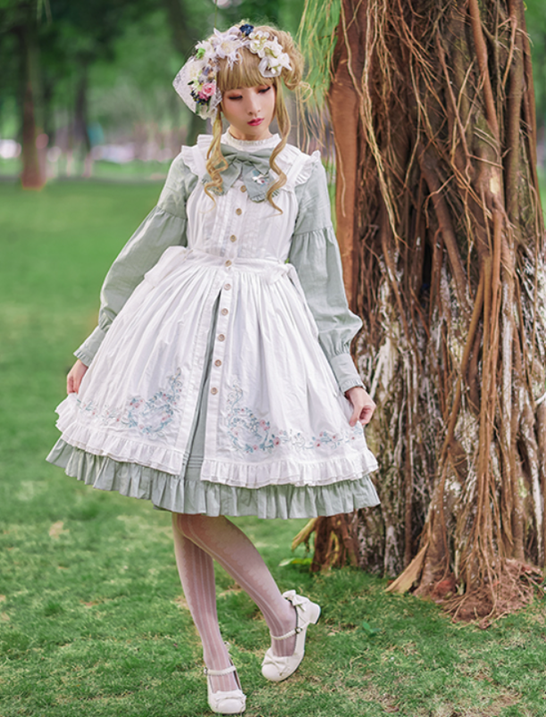 Chess Story - Rosebud Manor Version 2.0 - Vintage Country Lolita Embroidered JSK Smocked Dress
