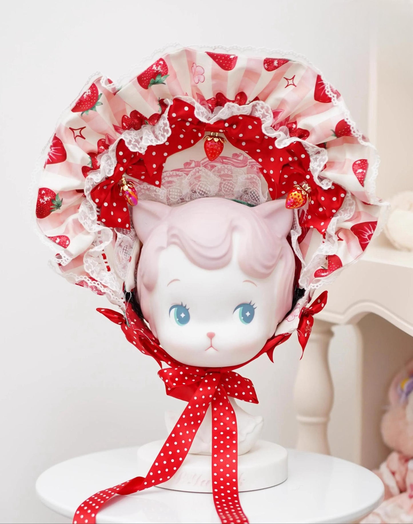 Mengfuzi - Strawberry - Sweet Lolita BNT Strawberry Print Detachable Sleeves