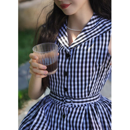 Movie actress plaid retro dress