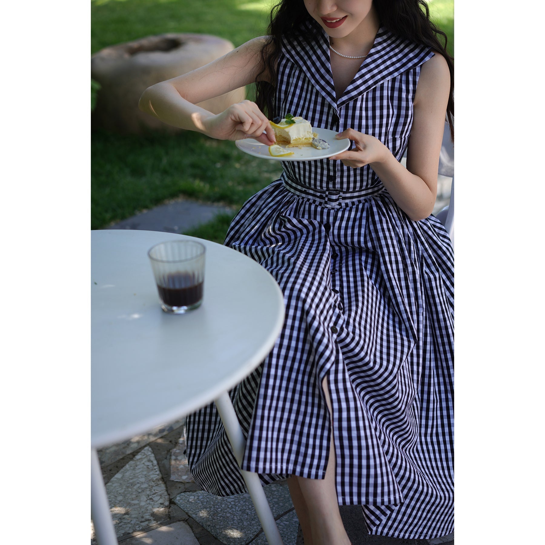 Movie actress plaid retro dress