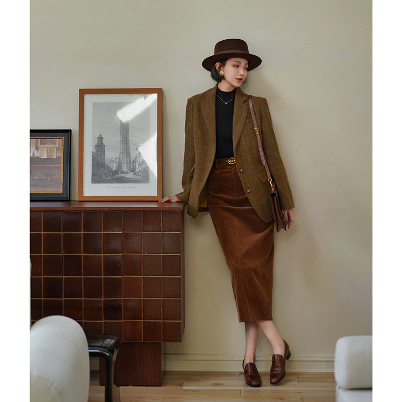 Mannish plaid retro wool jacket and wool skirt