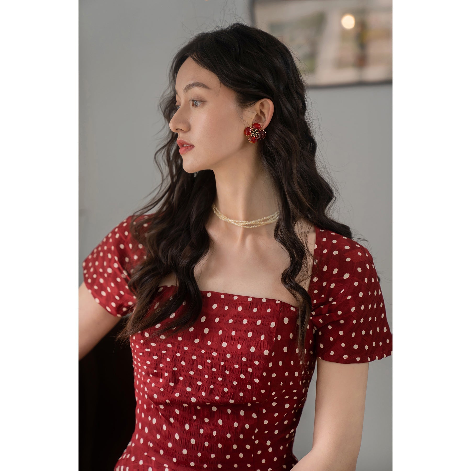 Movie actress' polka dot retro dress