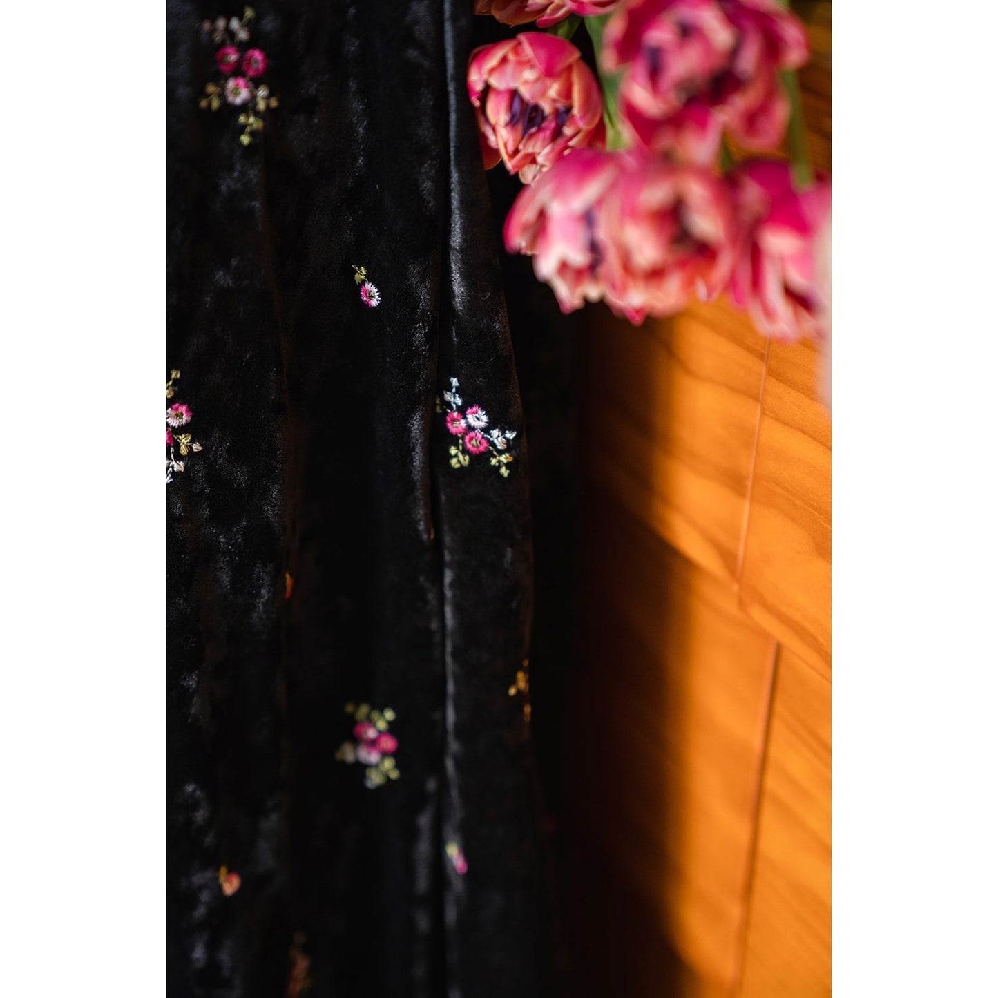 Dark night flower embroidery corset dress