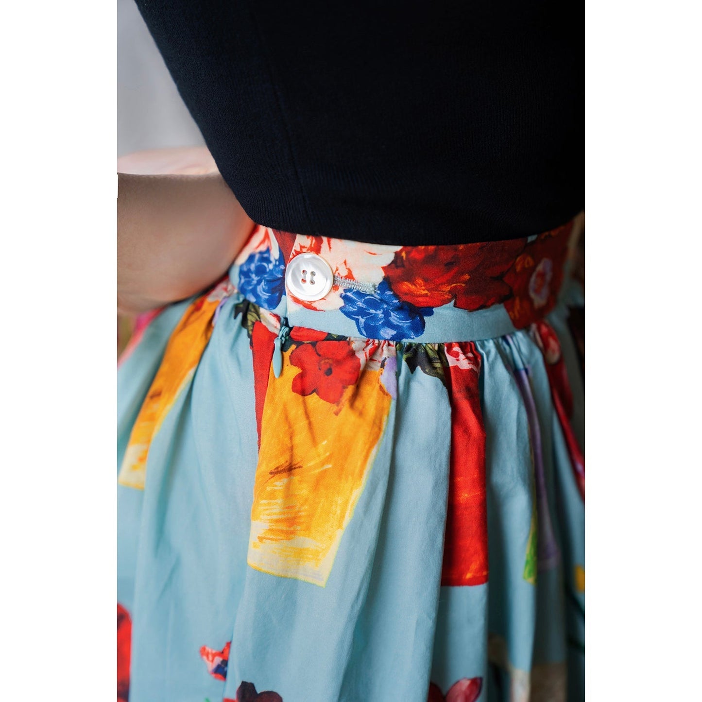 potted flower painting hepburn skirt