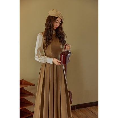 classical pleated jumper skirt