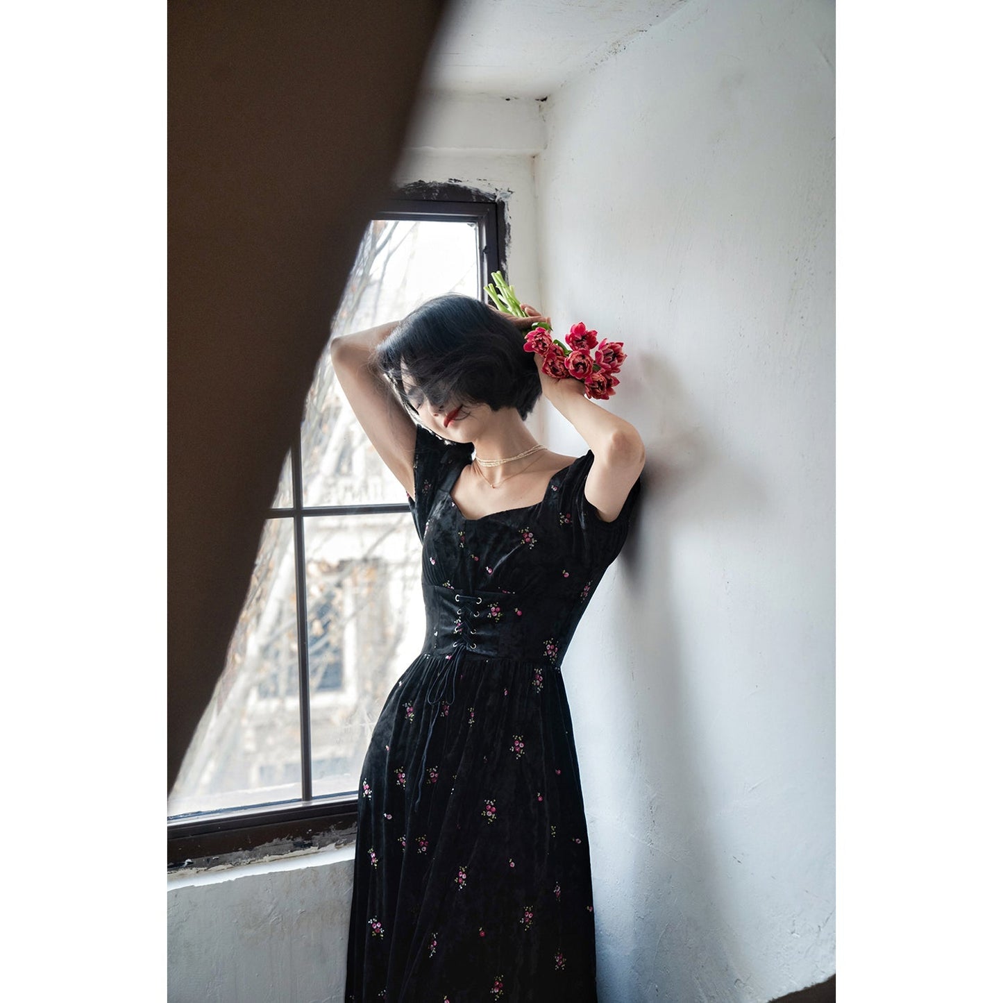 Dark night flower embroidery corset dress