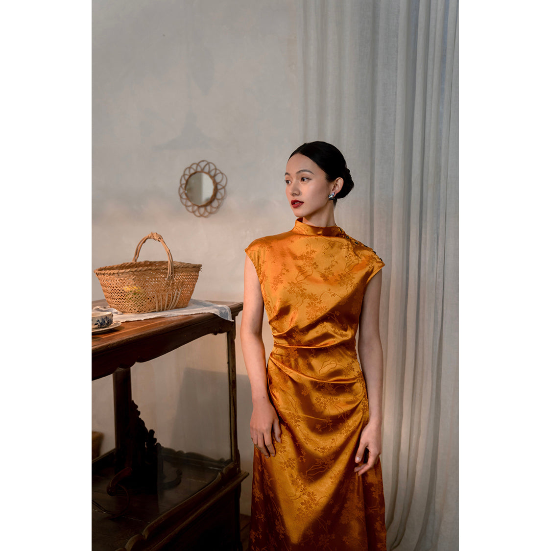 amber high collar jacquard satin cheongsam slim dress