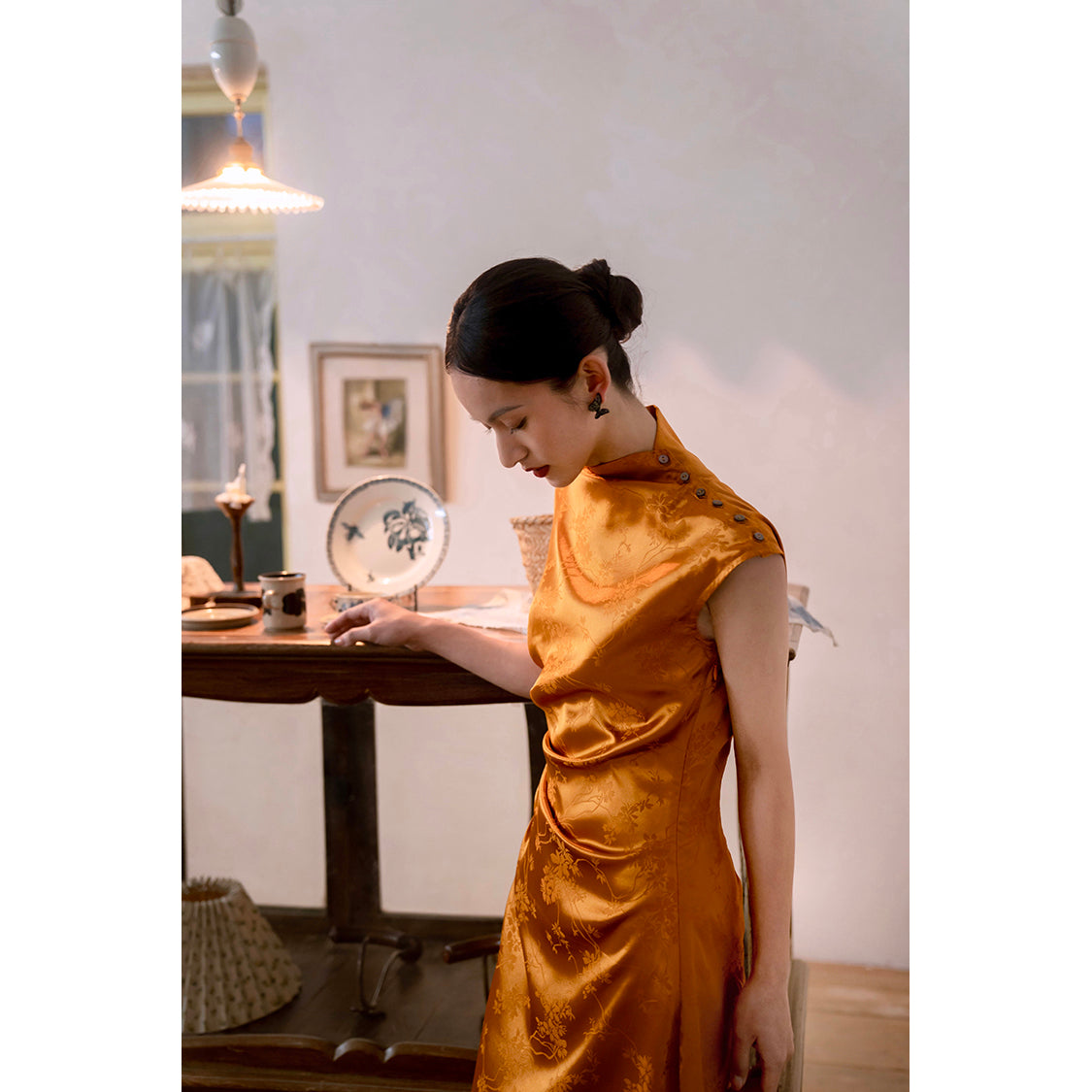 amber high collar jacquard satin cheongsam slim dress