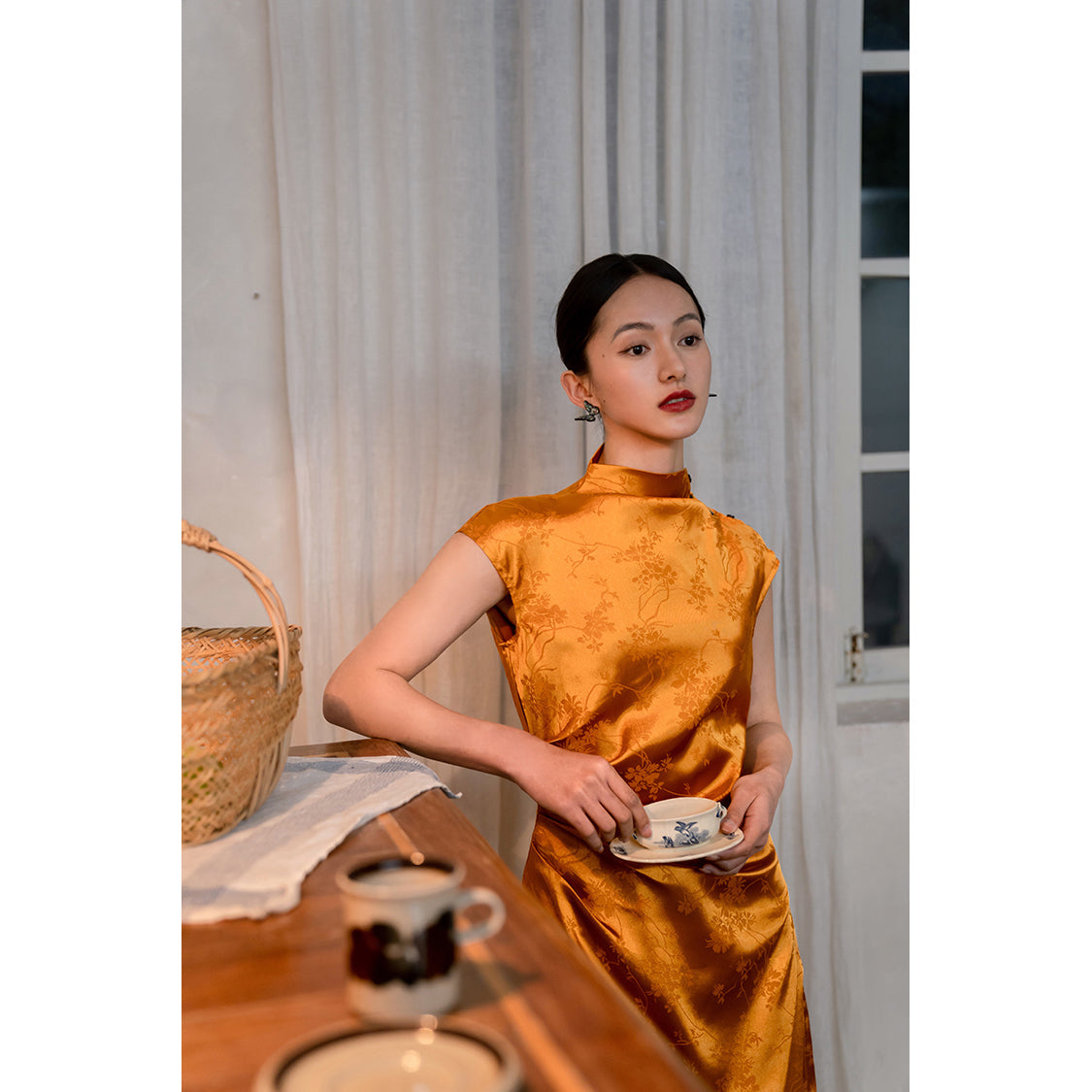 amber high collar jacquard satin cheongsam slim dress