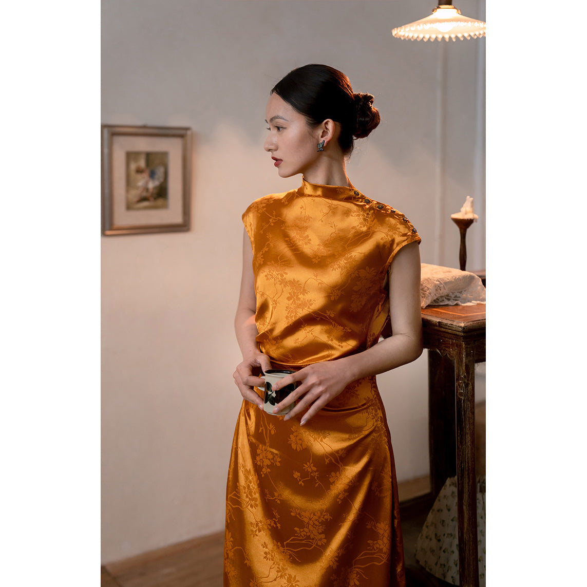 amber high collar jacquard satin cheongsam slim dress