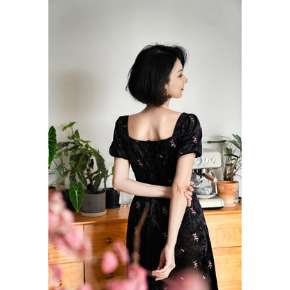 Dark night flower embroidery corset dress