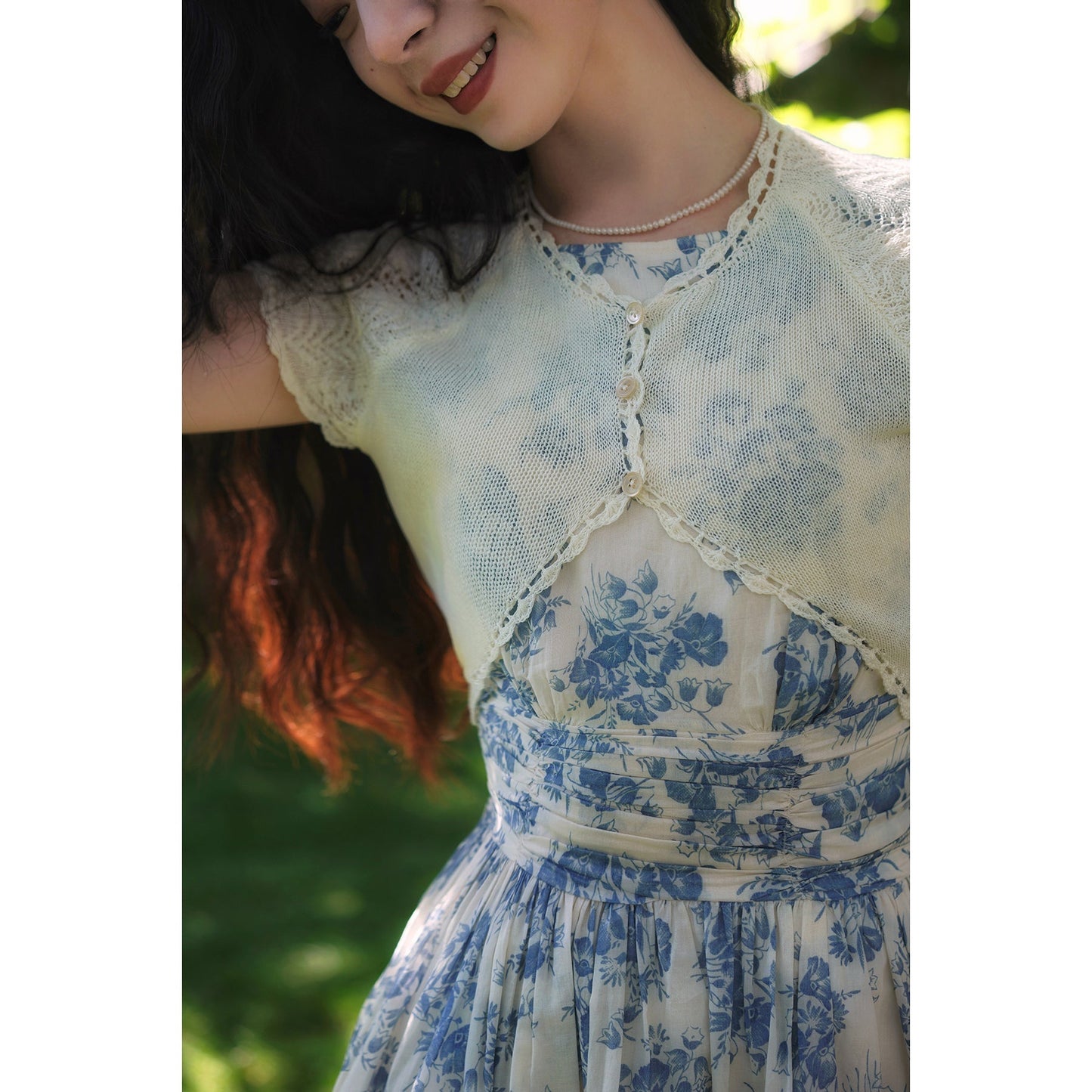 Blue ink flower pattern sleeveless dress