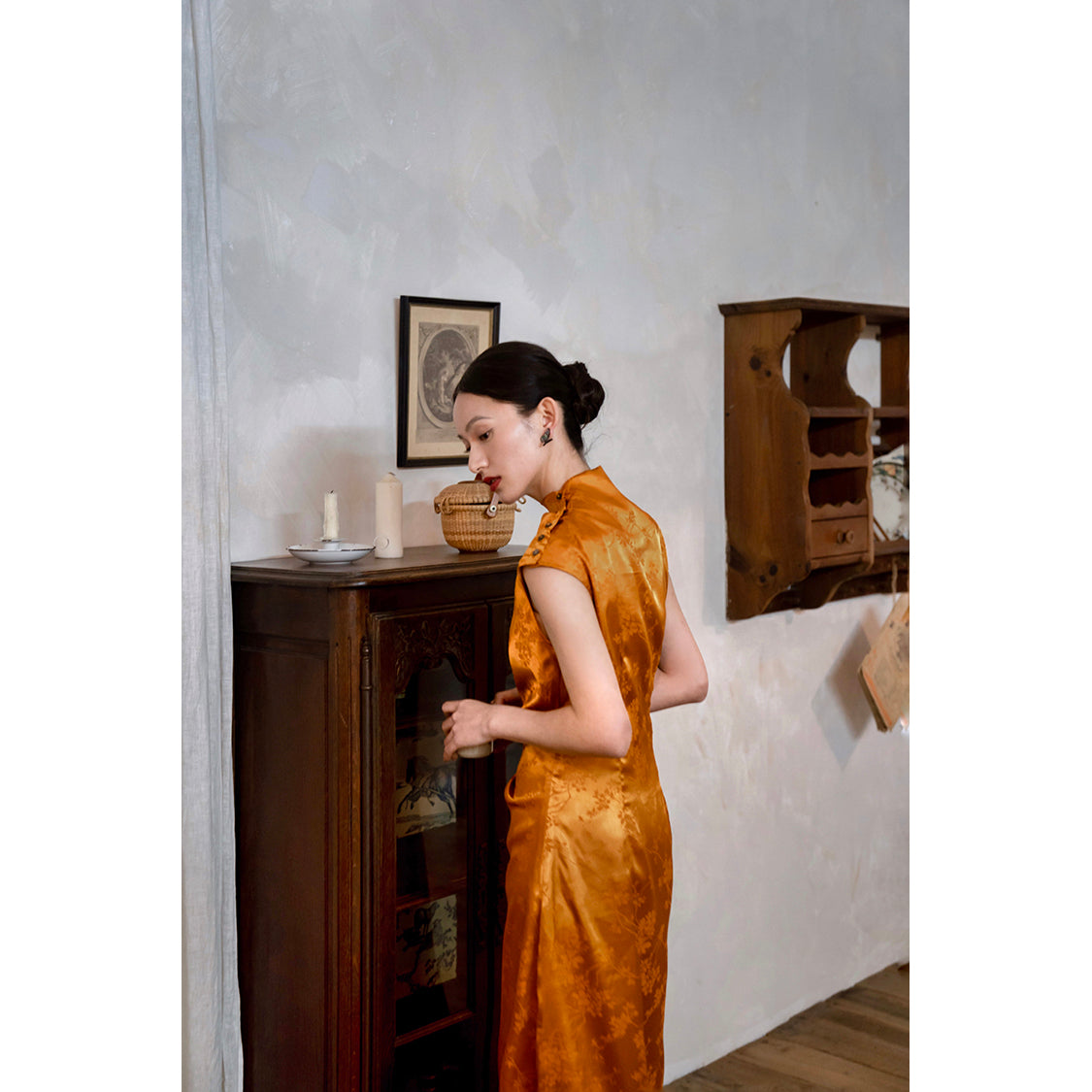 amber high collar jacquard satin cheongsam slim dress