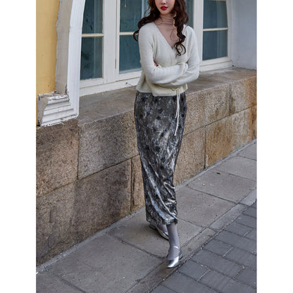 Bouquet pattern velvet long skirt