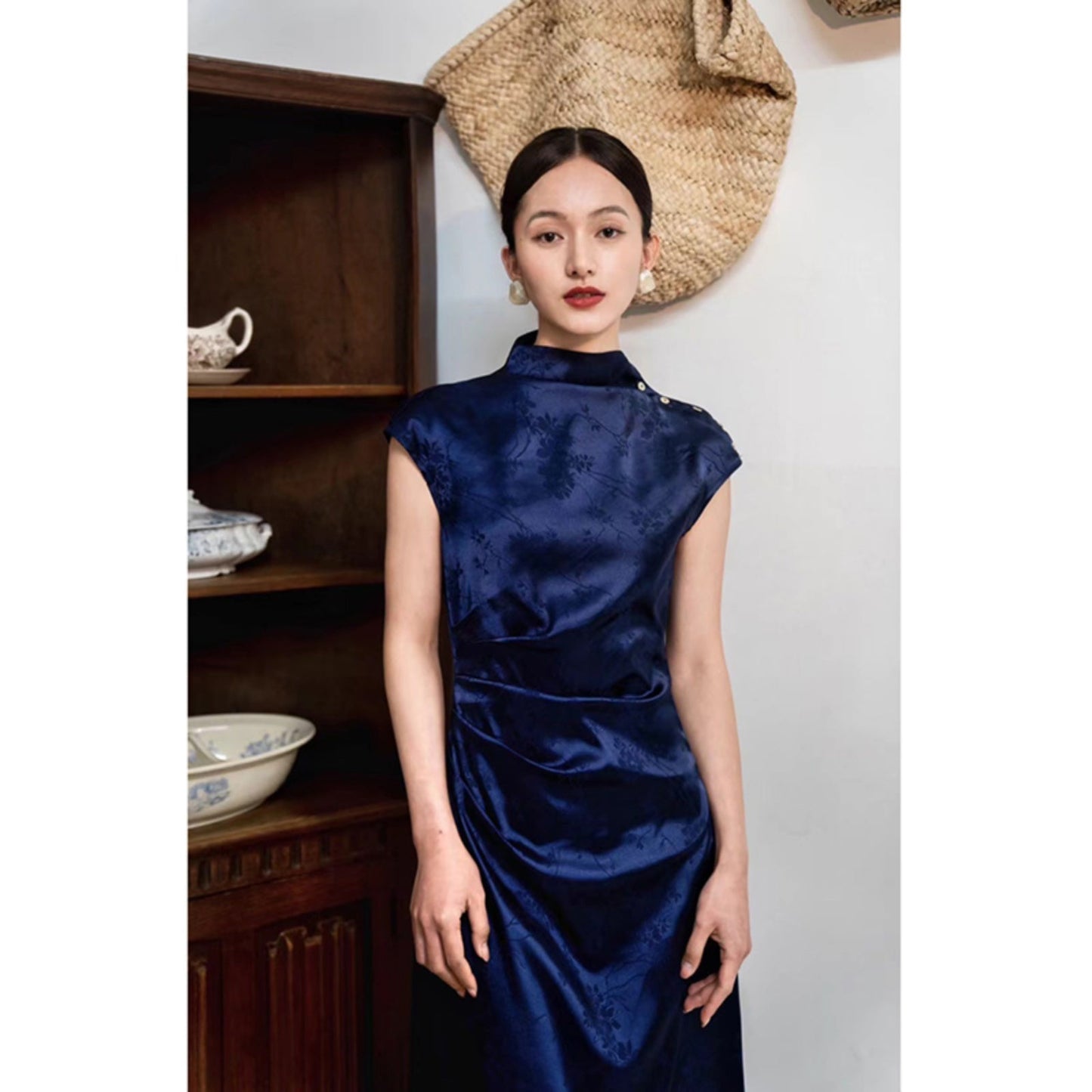 Cyanosis high collar jacquard satin cheongsam slim dress