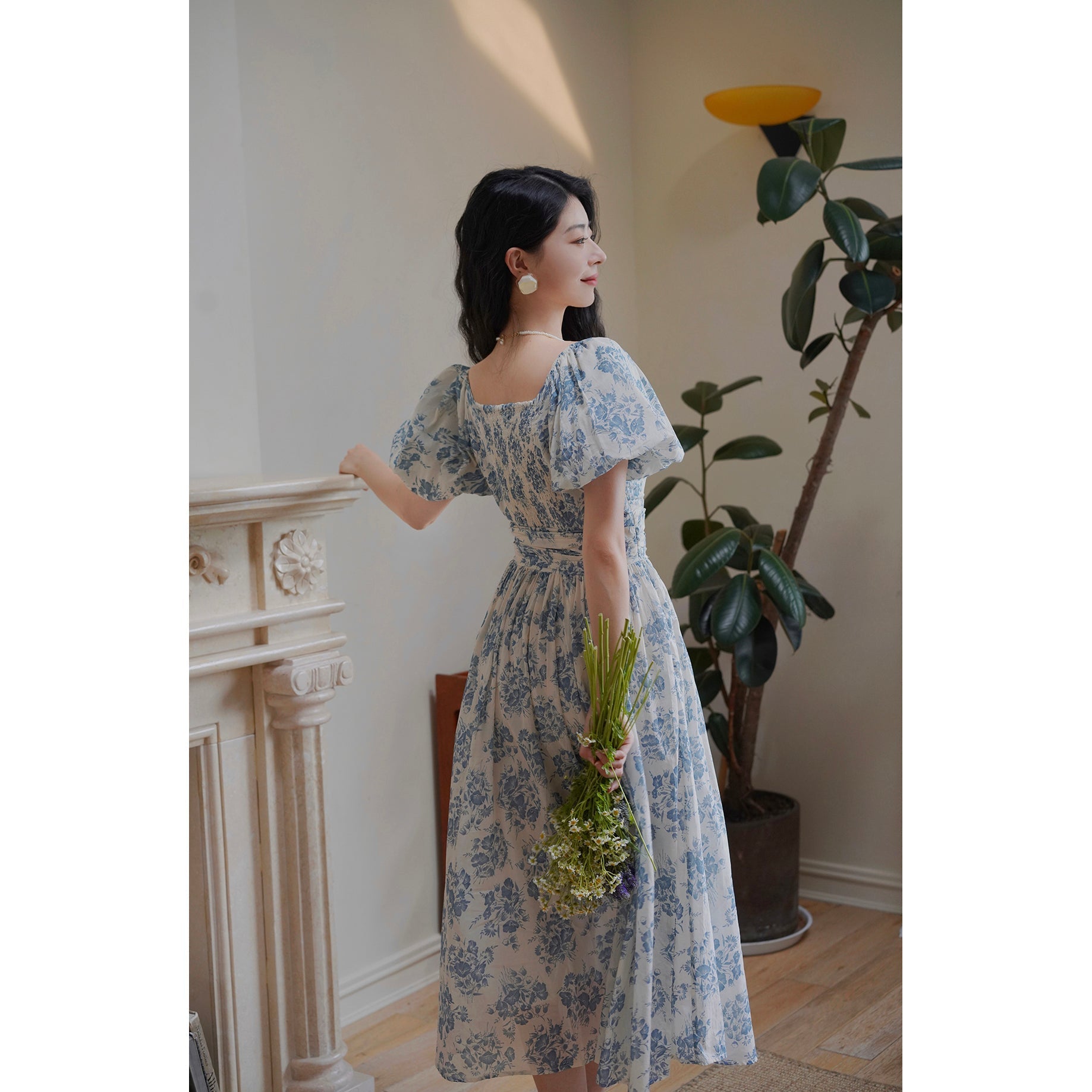 Blue ink flower pattern retro dress