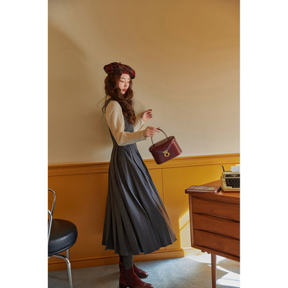 classical pleated jumper skirt