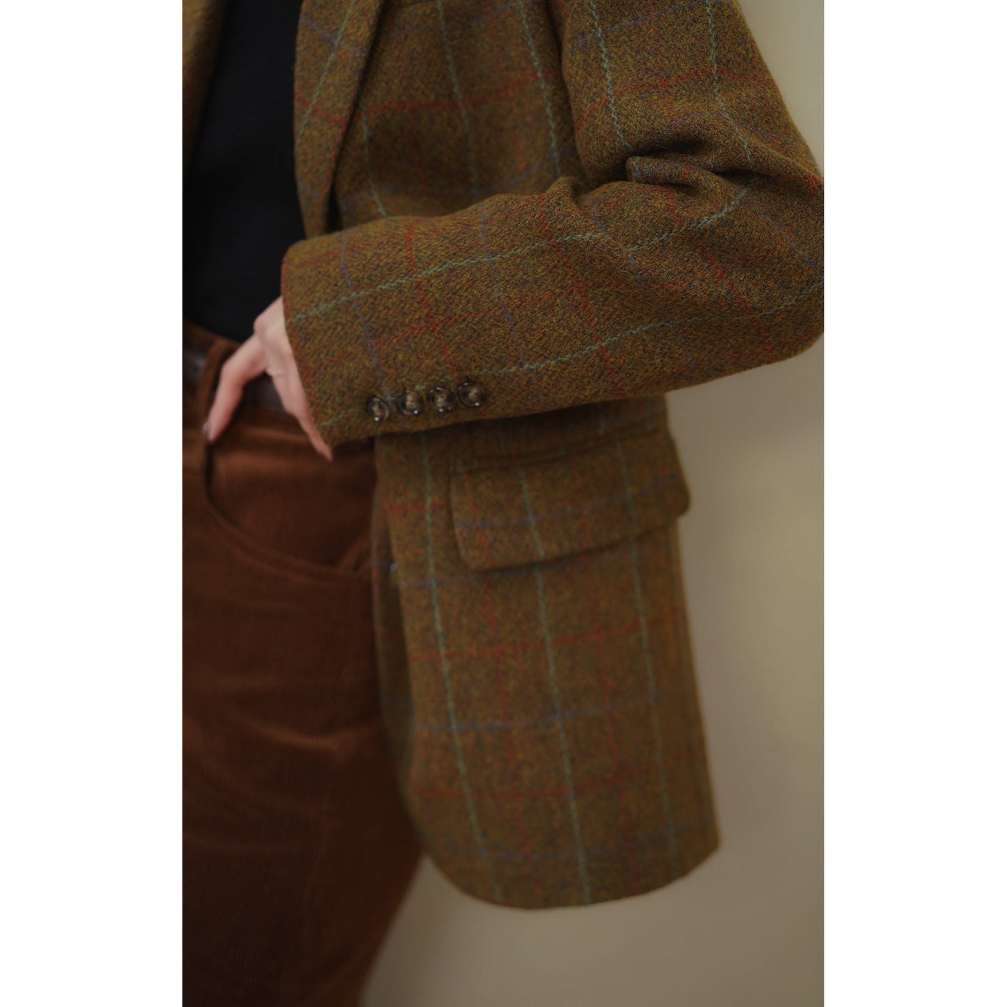 Mannish plaid retro wool jacket and wool skirt