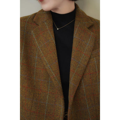 Mannish plaid retro wool jacket and wool skirt