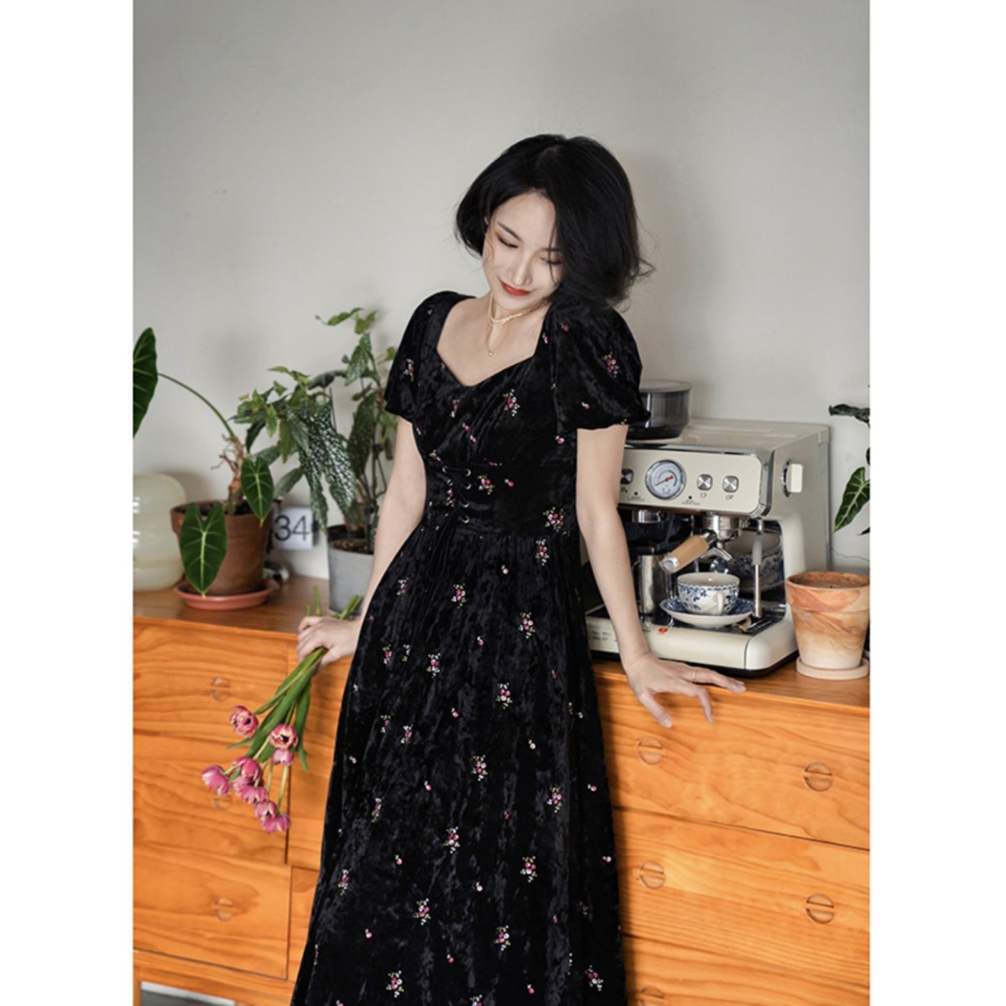 Dark night flower embroidery corset dress